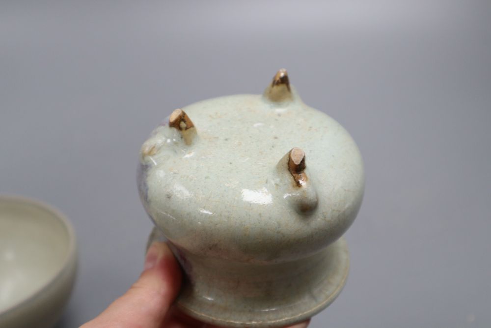 A Chinese three footed censer and a bowl, diameter 12cm
